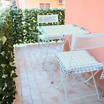 Lollo House
